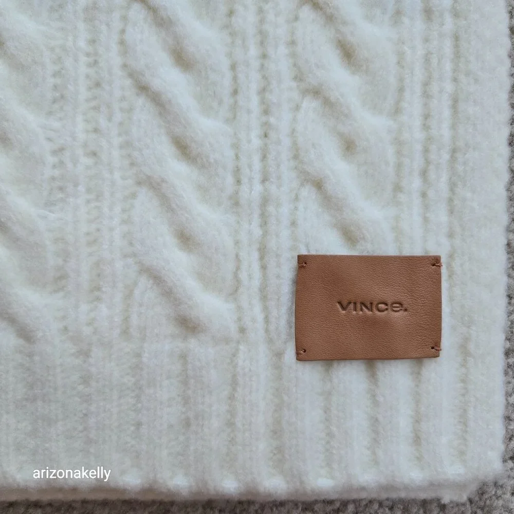 NWT Vince Cable Knit Merino Blend Ivory Thick Scarf